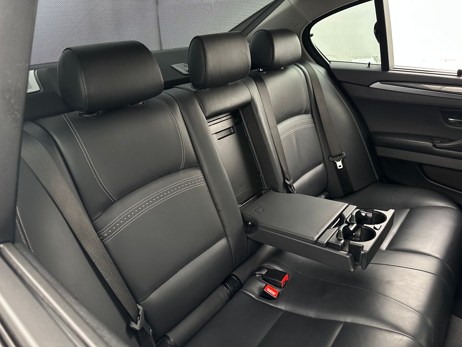 Thumbnail: 2015 BMW 5 Series - 5