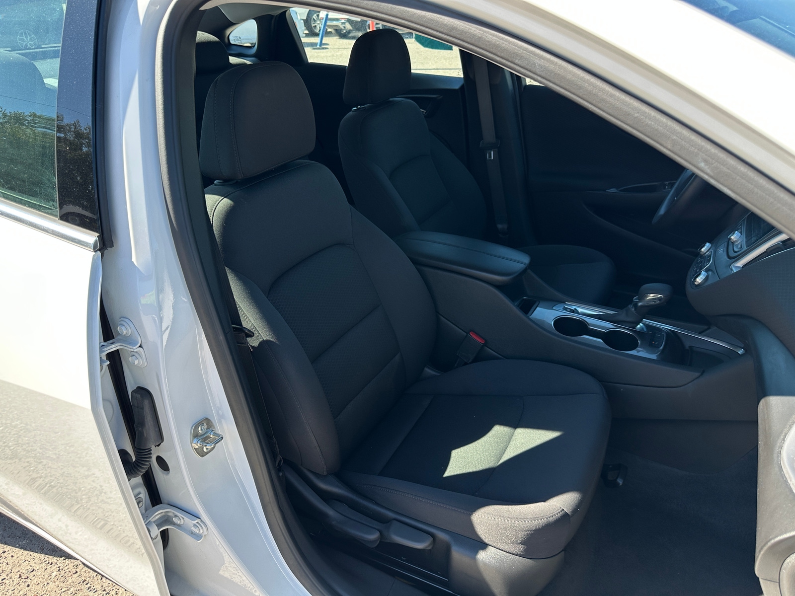 Thumbnail: 2024 Chevrolet Malibu - 2