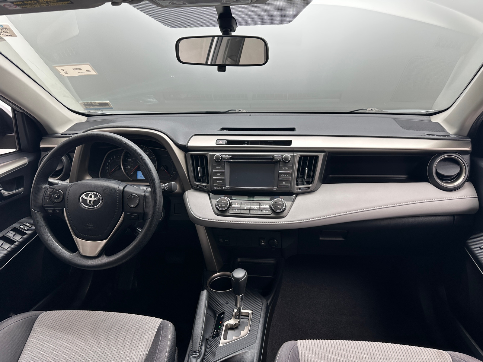 Thumbnail: 2014 Toyota RAV4 - 3