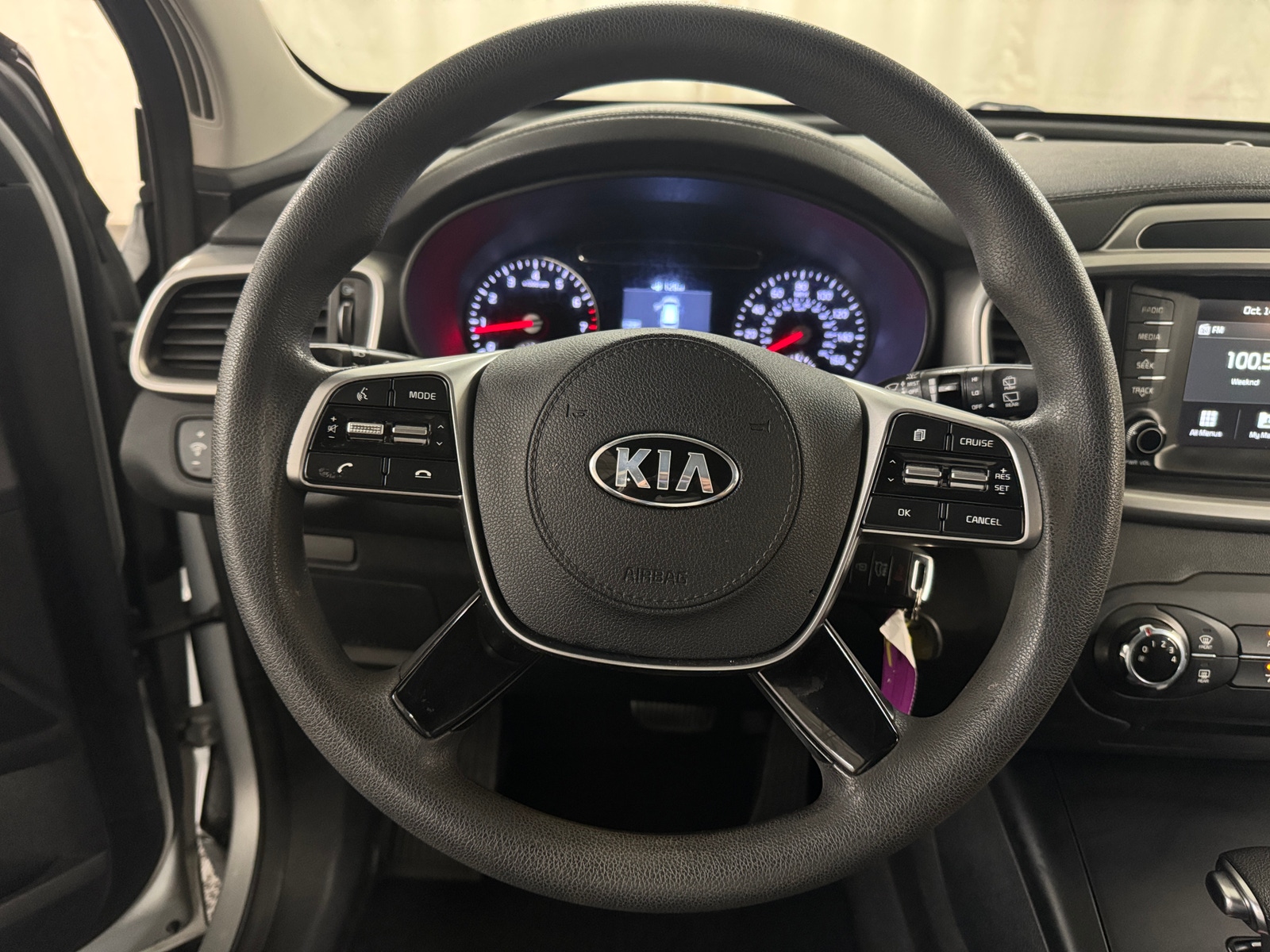 Thumbnail: 2019 Kia Sorento - 5