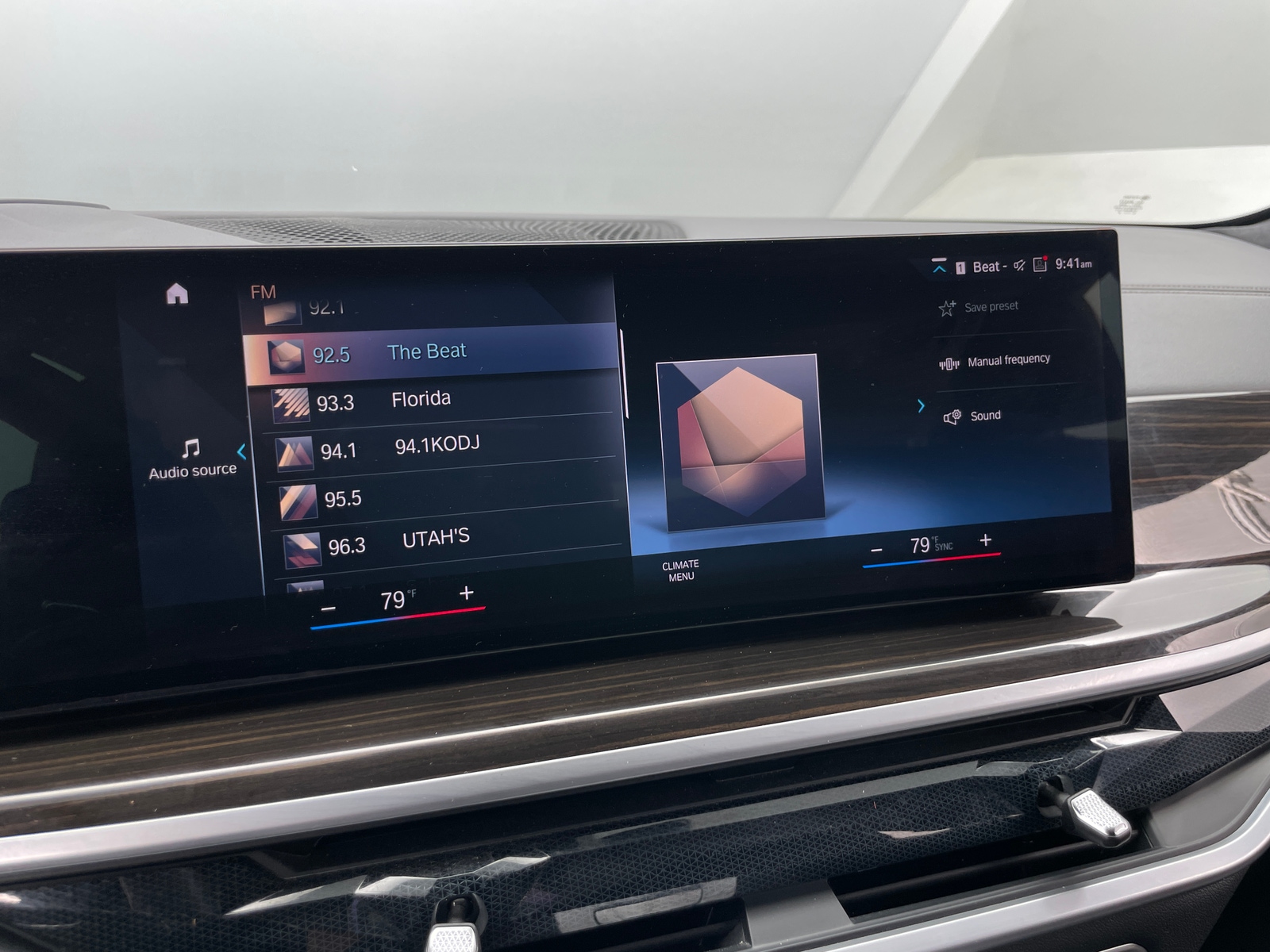 Thumbnail: 2023 BMW X7 - 3