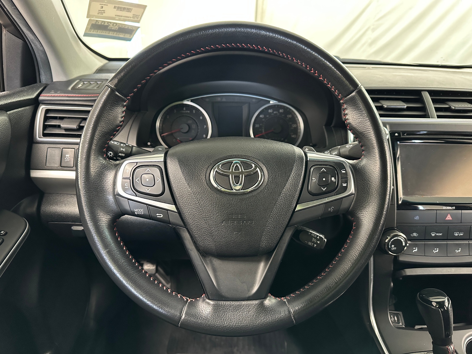Thumbnail: 2016 Toyota Camry - 5