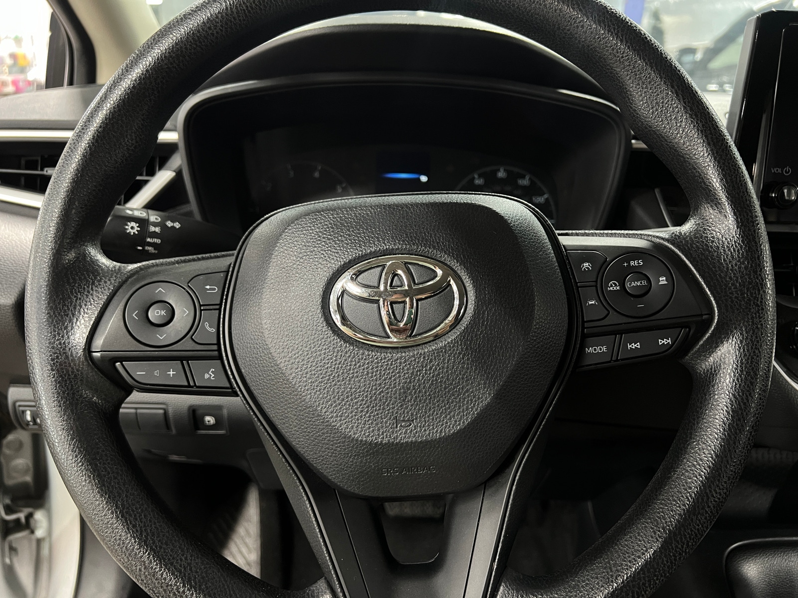 Thumbnail: 2023 Toyota Corolla - 5