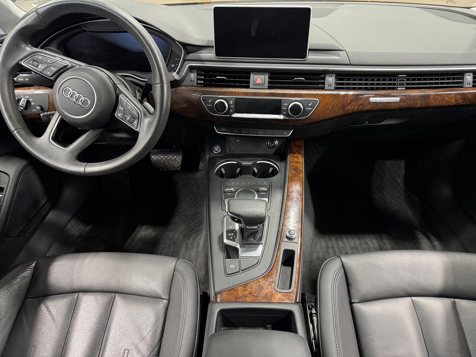 Thumbnail: 2019 Audi A4 - 2