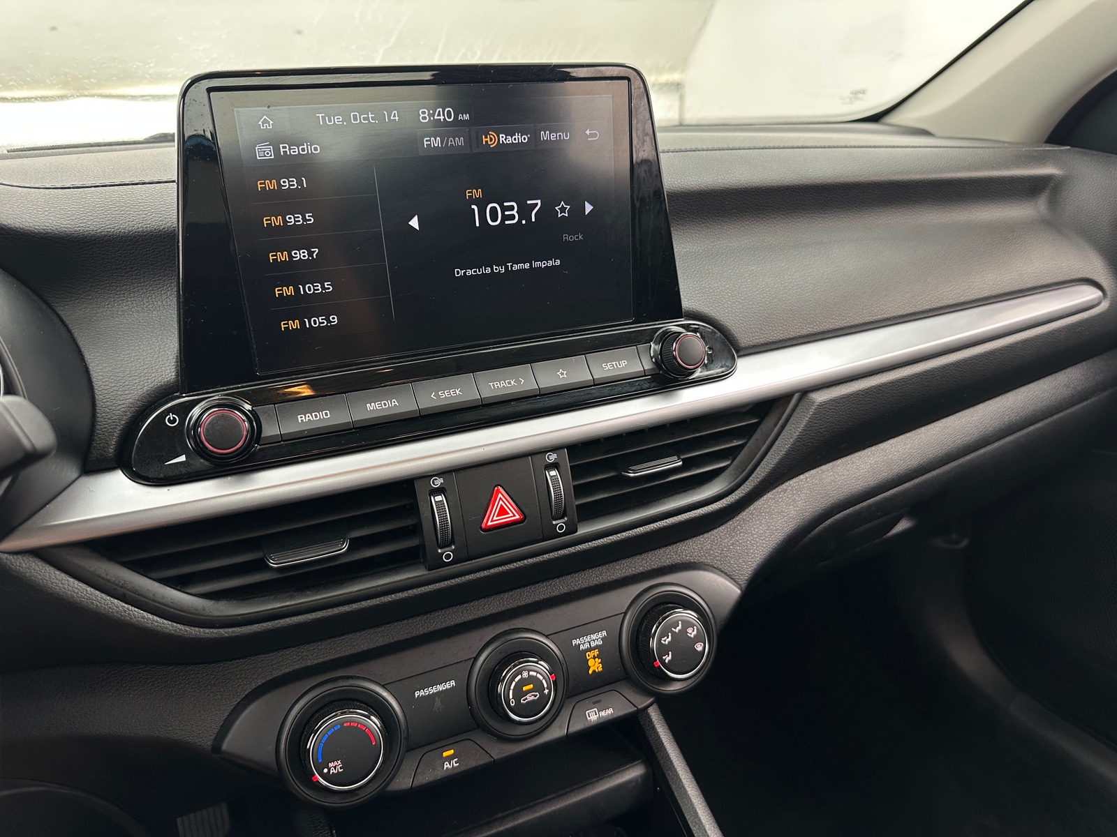 Thumbnail: 2024 Kia Forte - 4