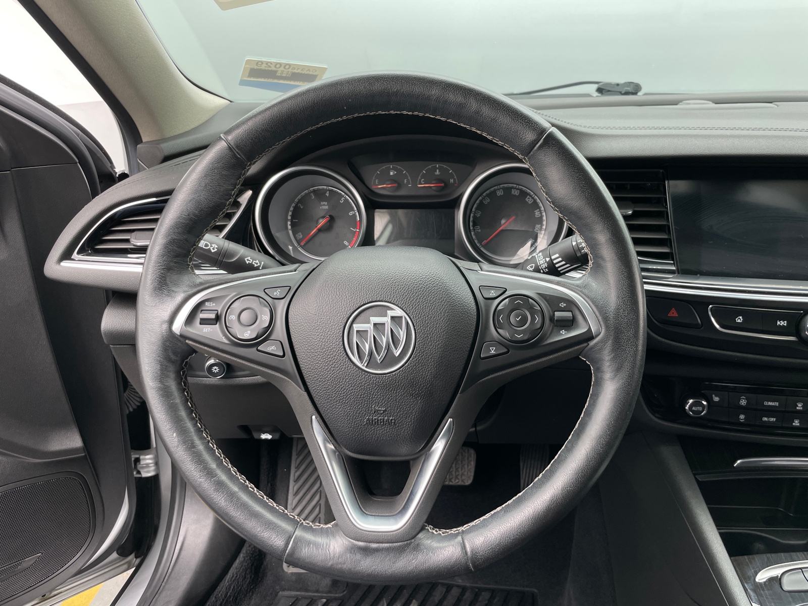 Thumbnail: 2018 Buick Regal - 4