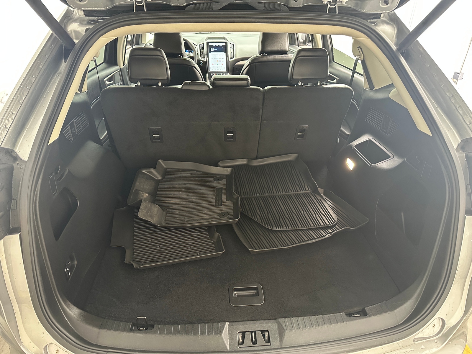 Thumbnail: 2023 Ford Edge - 6