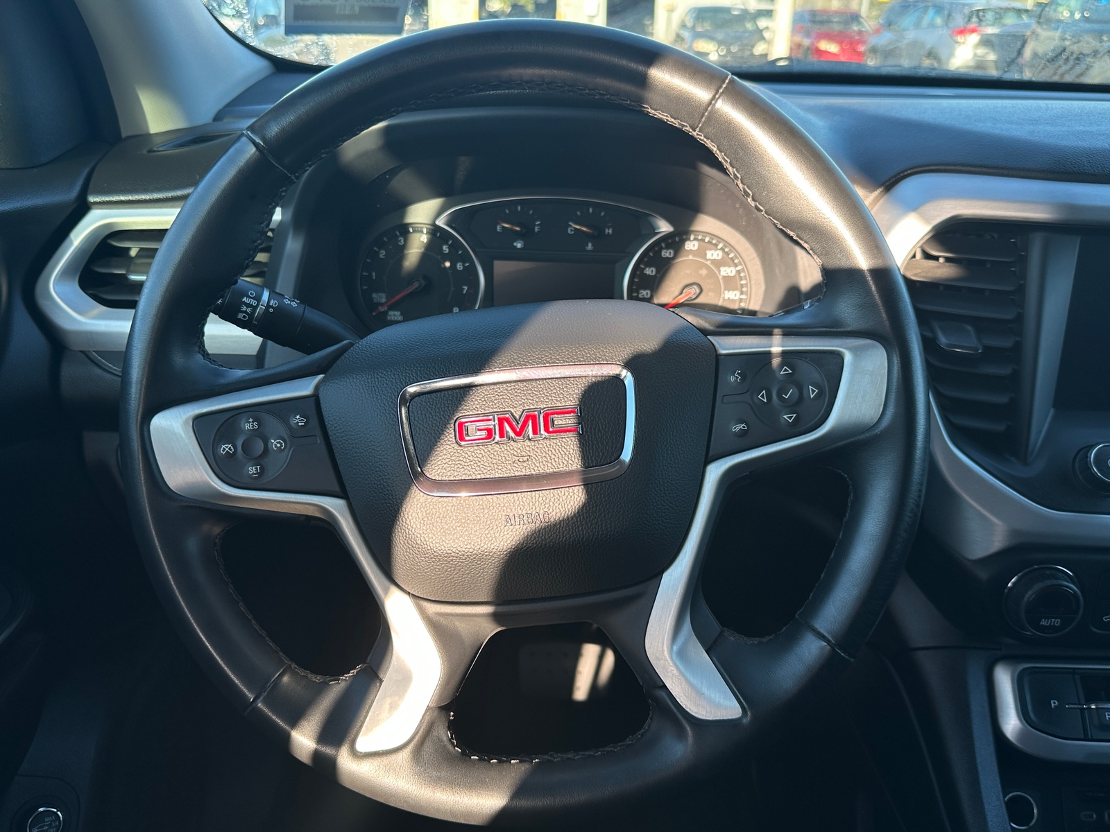 Thumbnail: 2023 GMC Acadia - 4