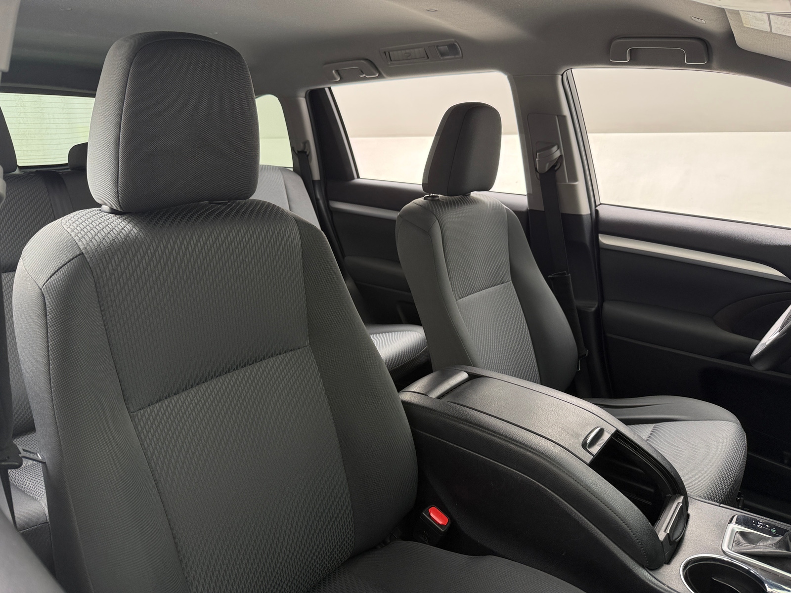Thumbnail: 2019 Toyota Highlander - 2