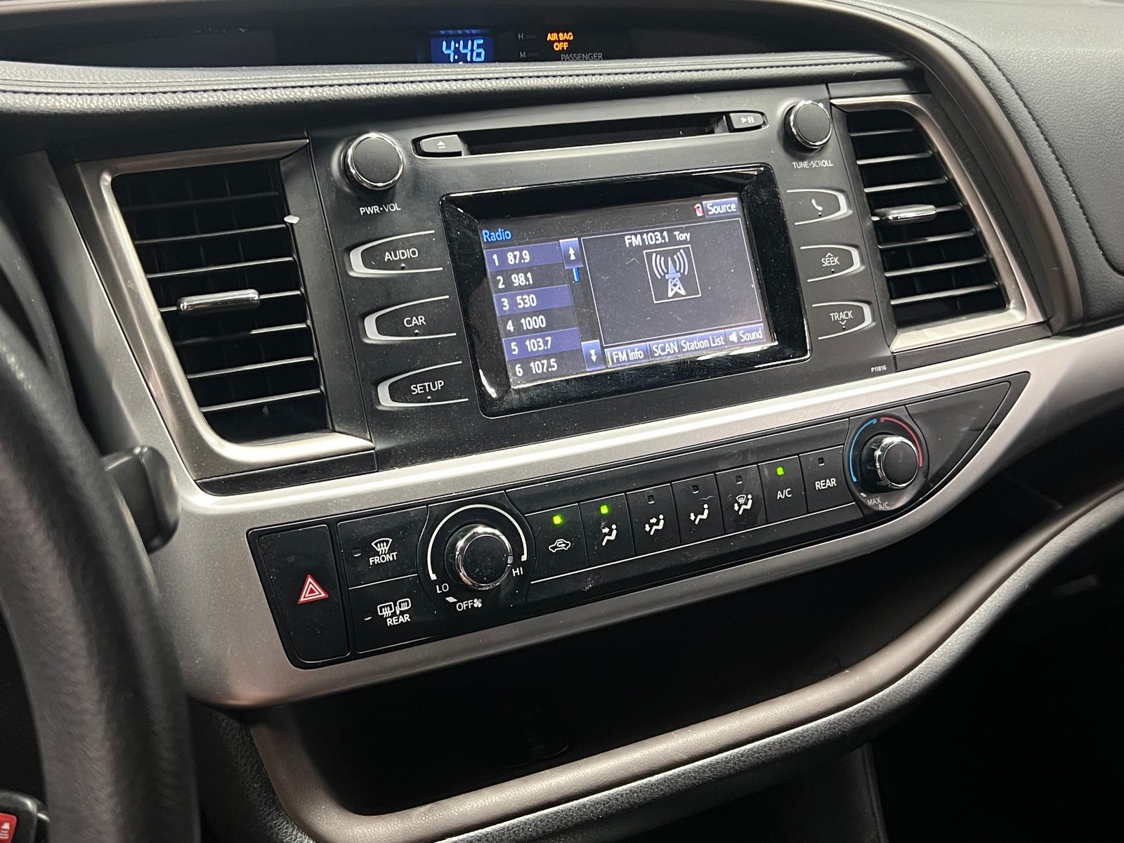Thumbnail: 2019 Toyota Highlander - 4