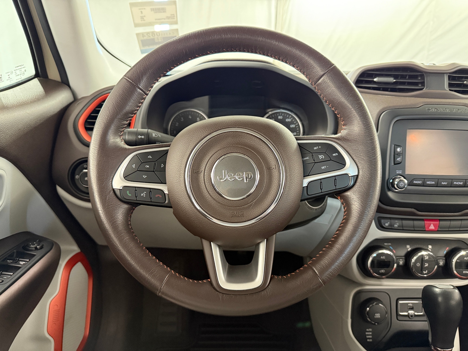 Thumbnail: 2015 Jeep Renegade - 4