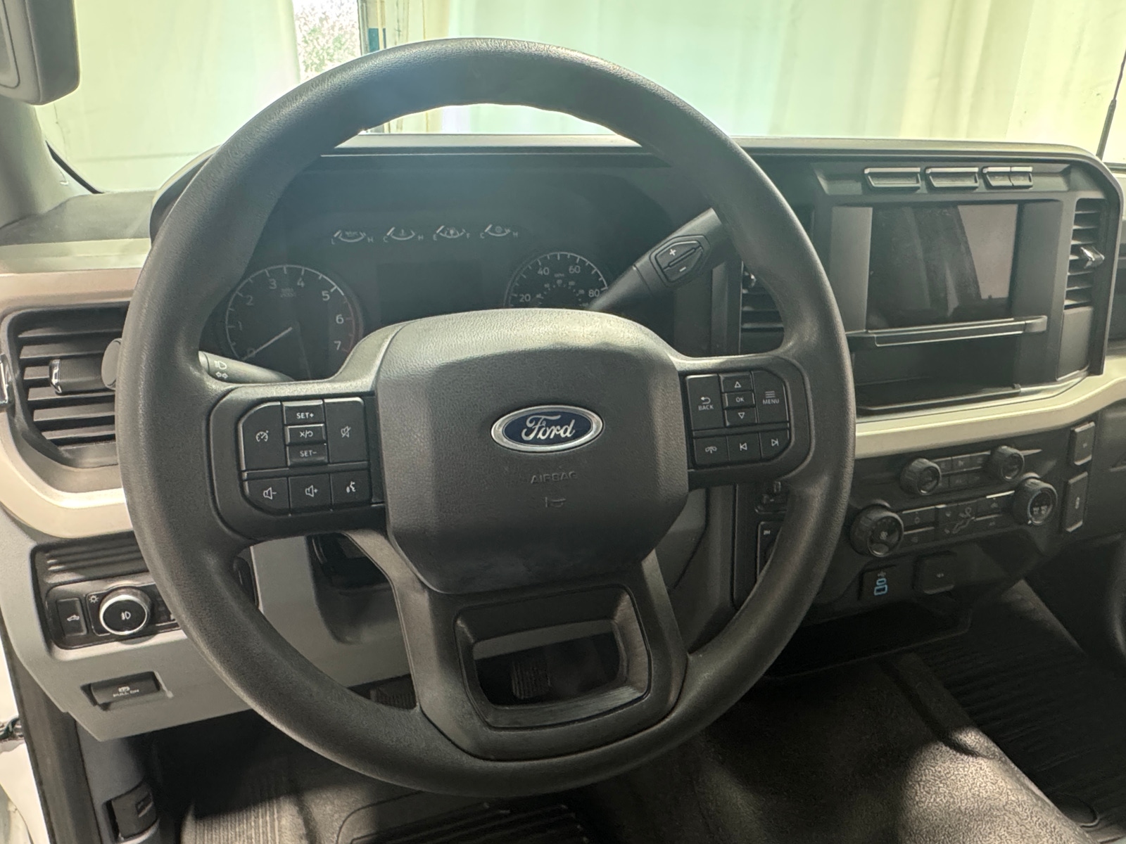 Thumbnail: 2023 Ford Econoline - 5