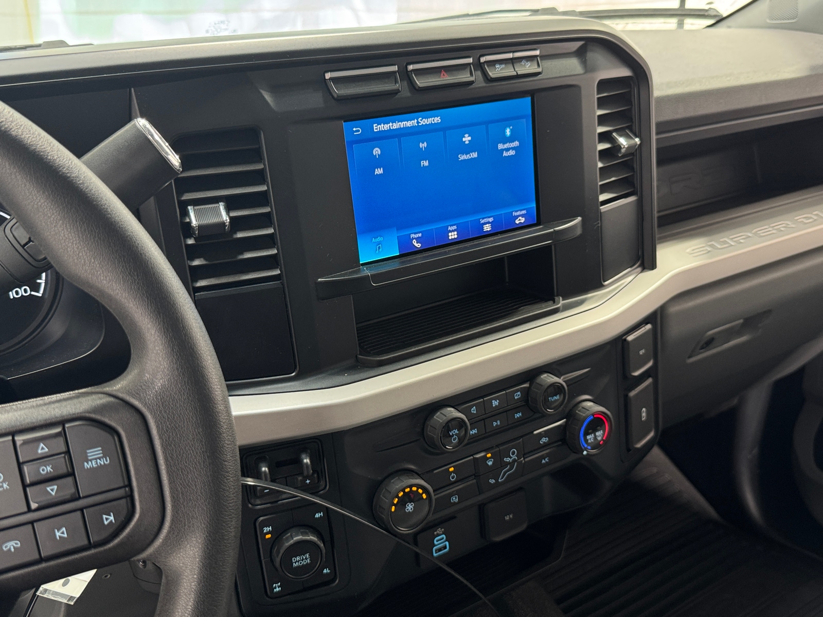 Thumbnail: 2023 Ford Econoline - 4