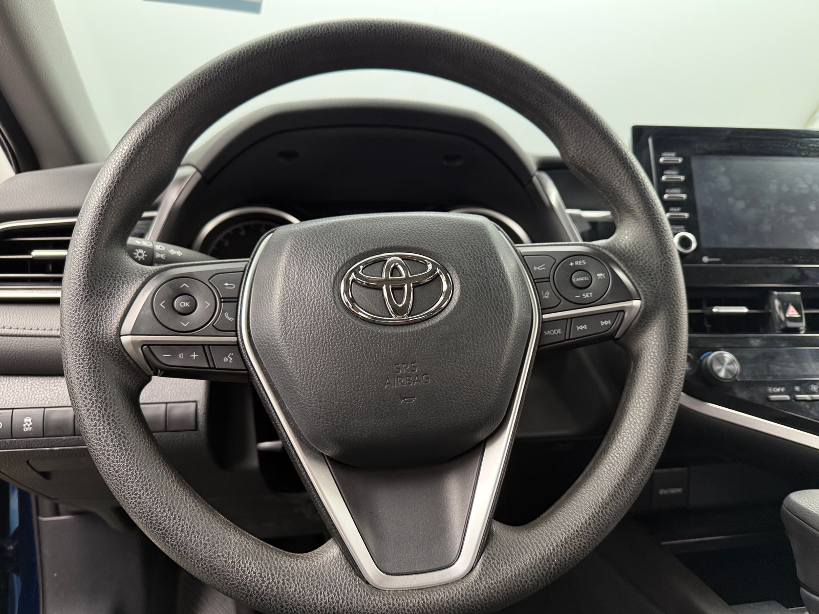 Thumbnail: 2023 Toyota Camry - 5