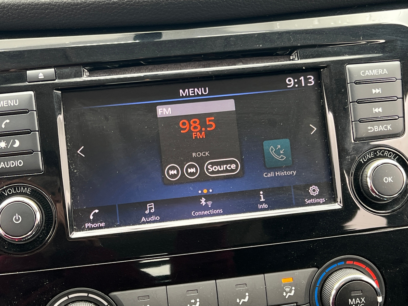 Thumbnail: 2018 Nissan Rogue - 4