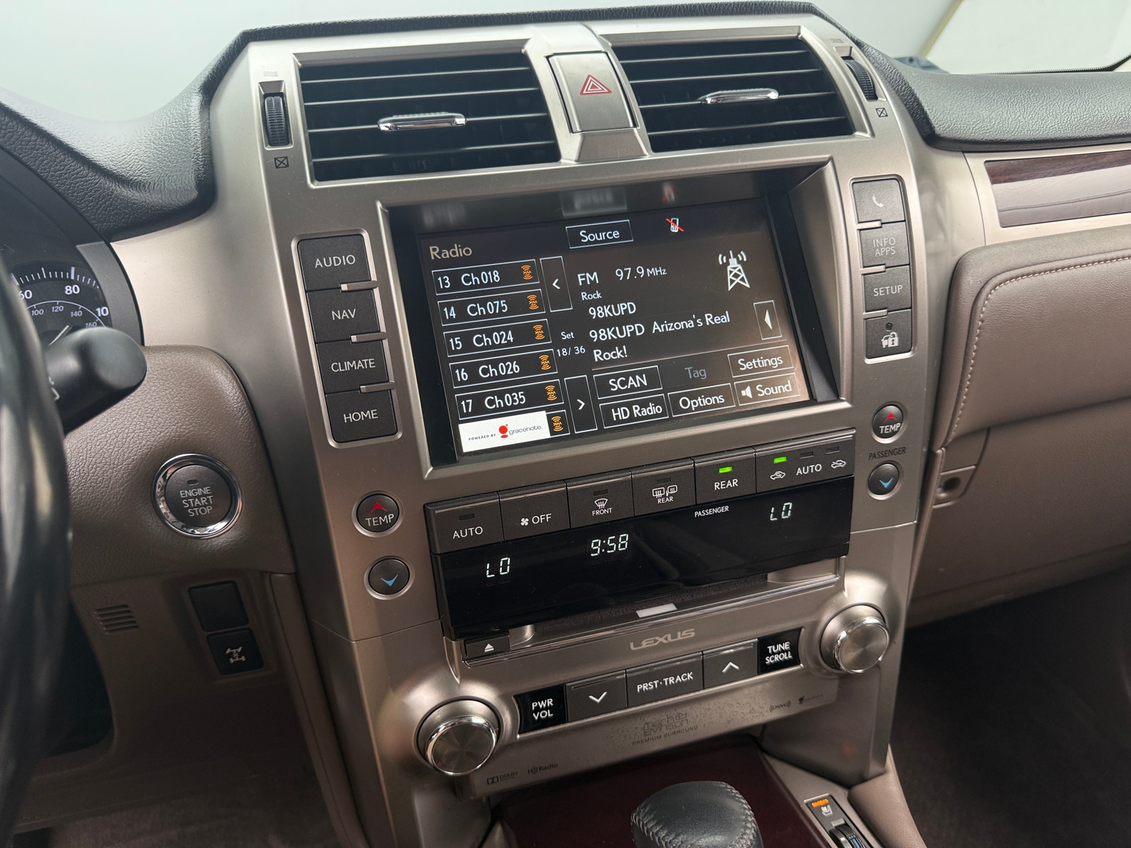 Thumbnail: 2017 Lexus GX - 4