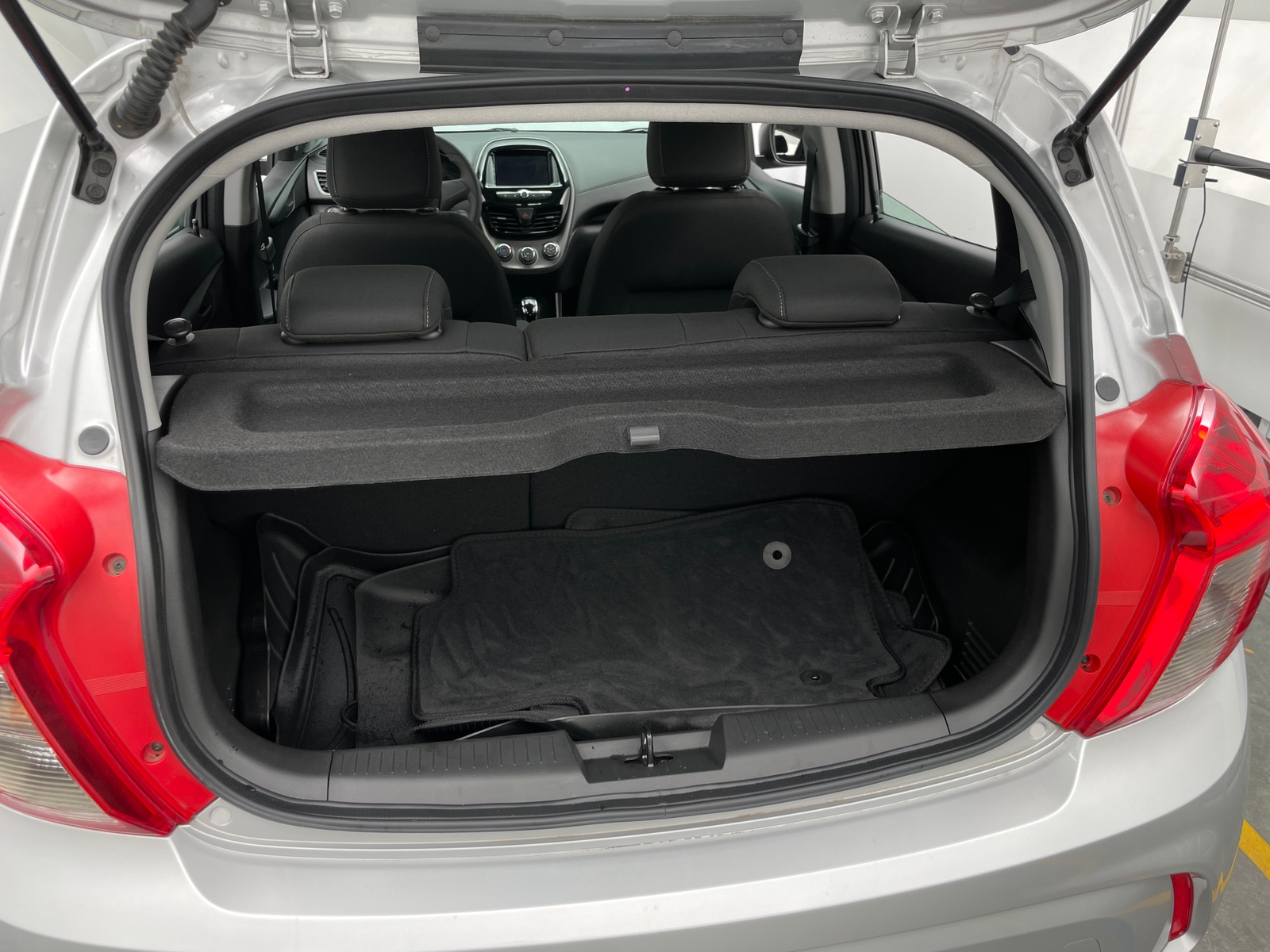 Thumbnail: 2022 Chevrolet Spark - 6