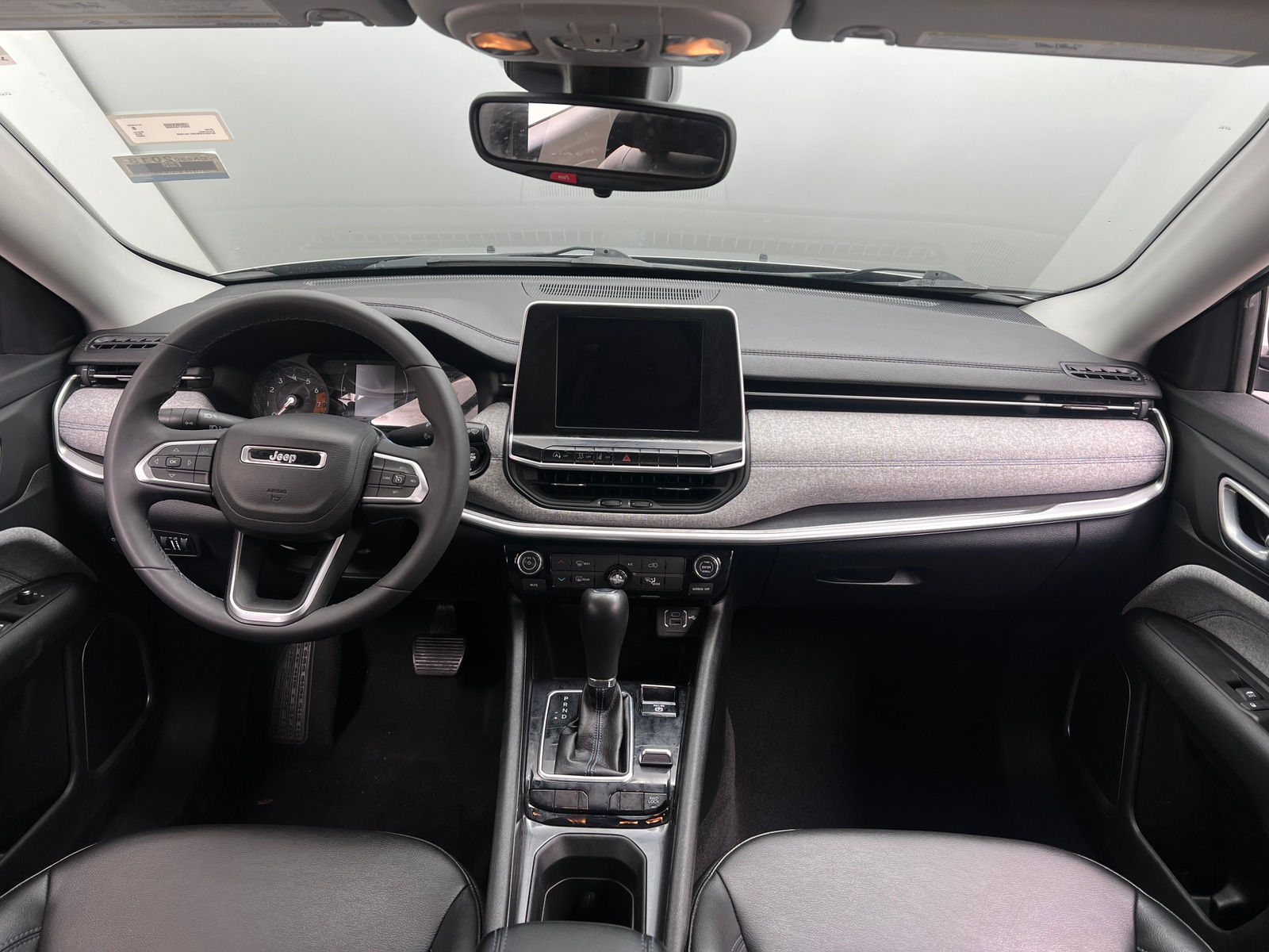 Thumbnail: 2022 Jeep Compass - 3