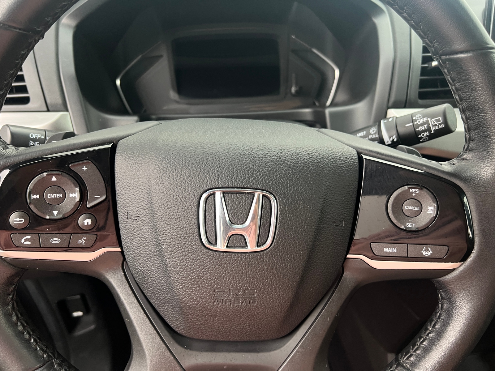 Thumbnail: 2019 Honda Odyssey - 4