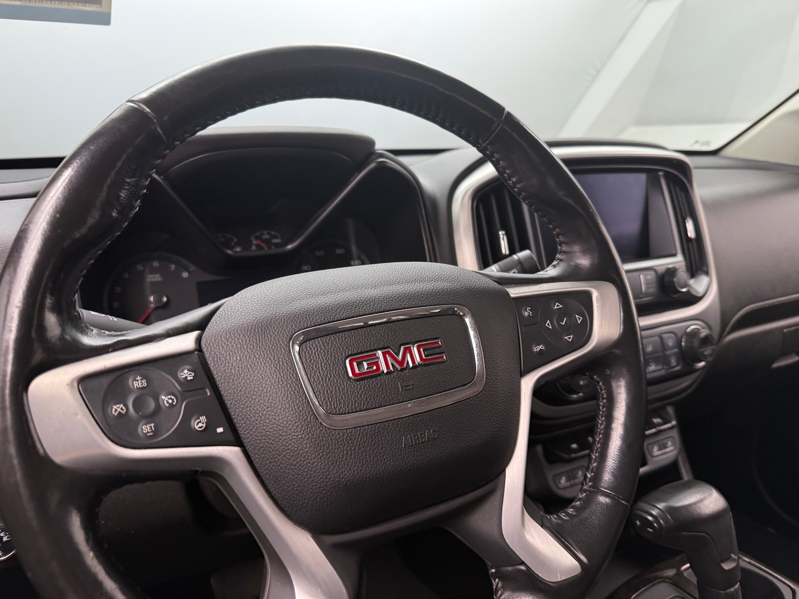 Thumbnail: 2019 GMC Canyon - 4