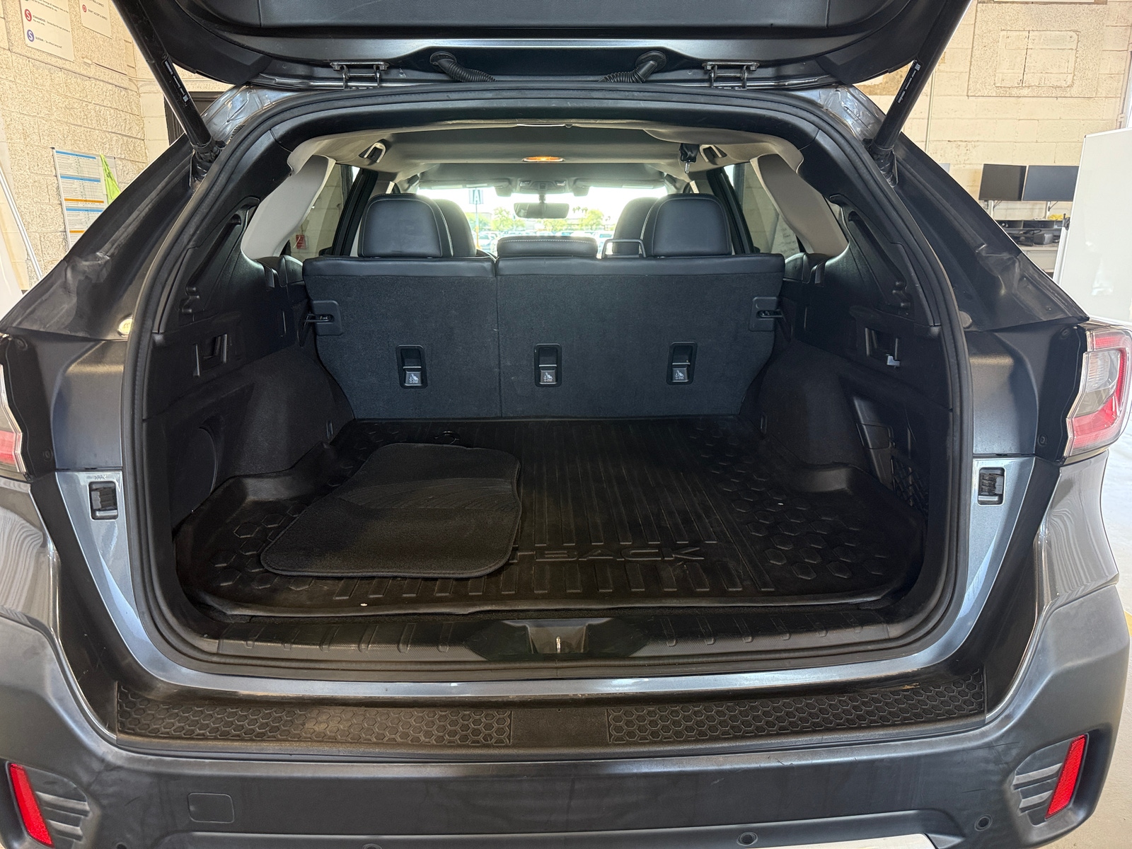 Thumbnail: 2021 Subaru Outback - 6