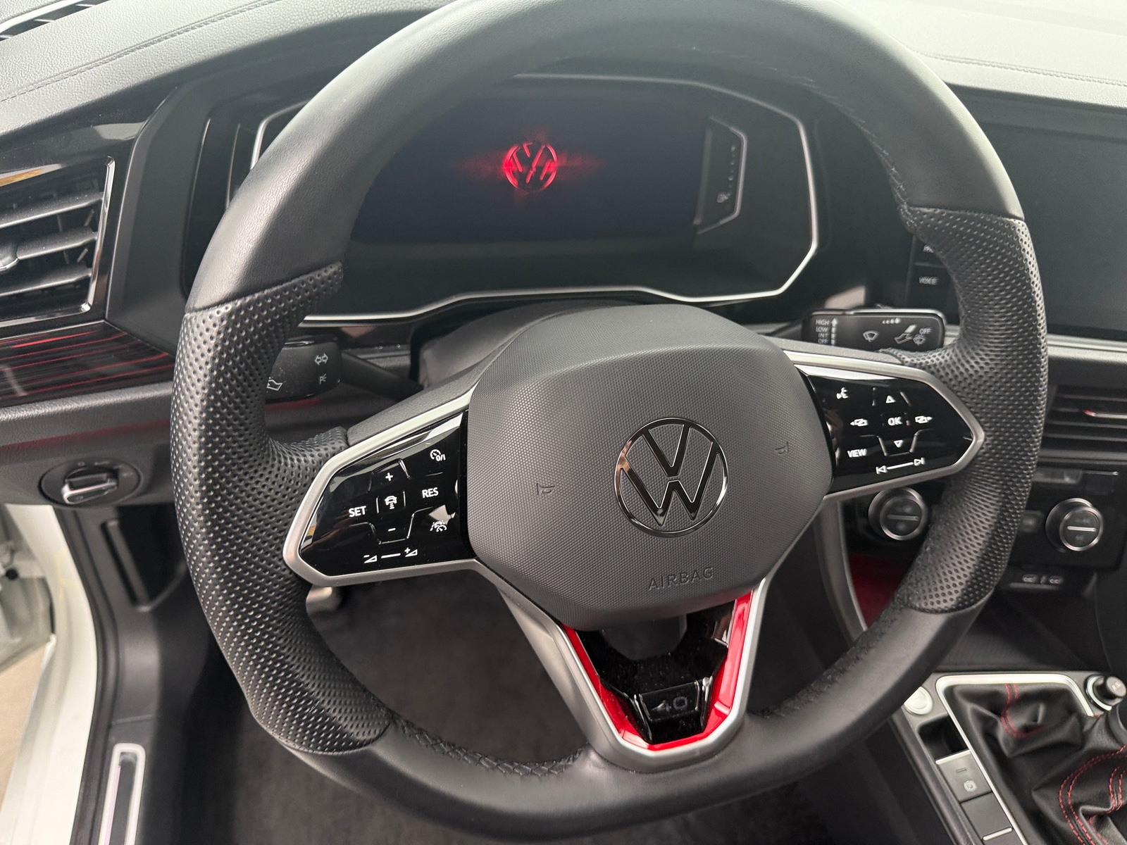 Thumbnail: 2024 Volkswagen Jetta - 5