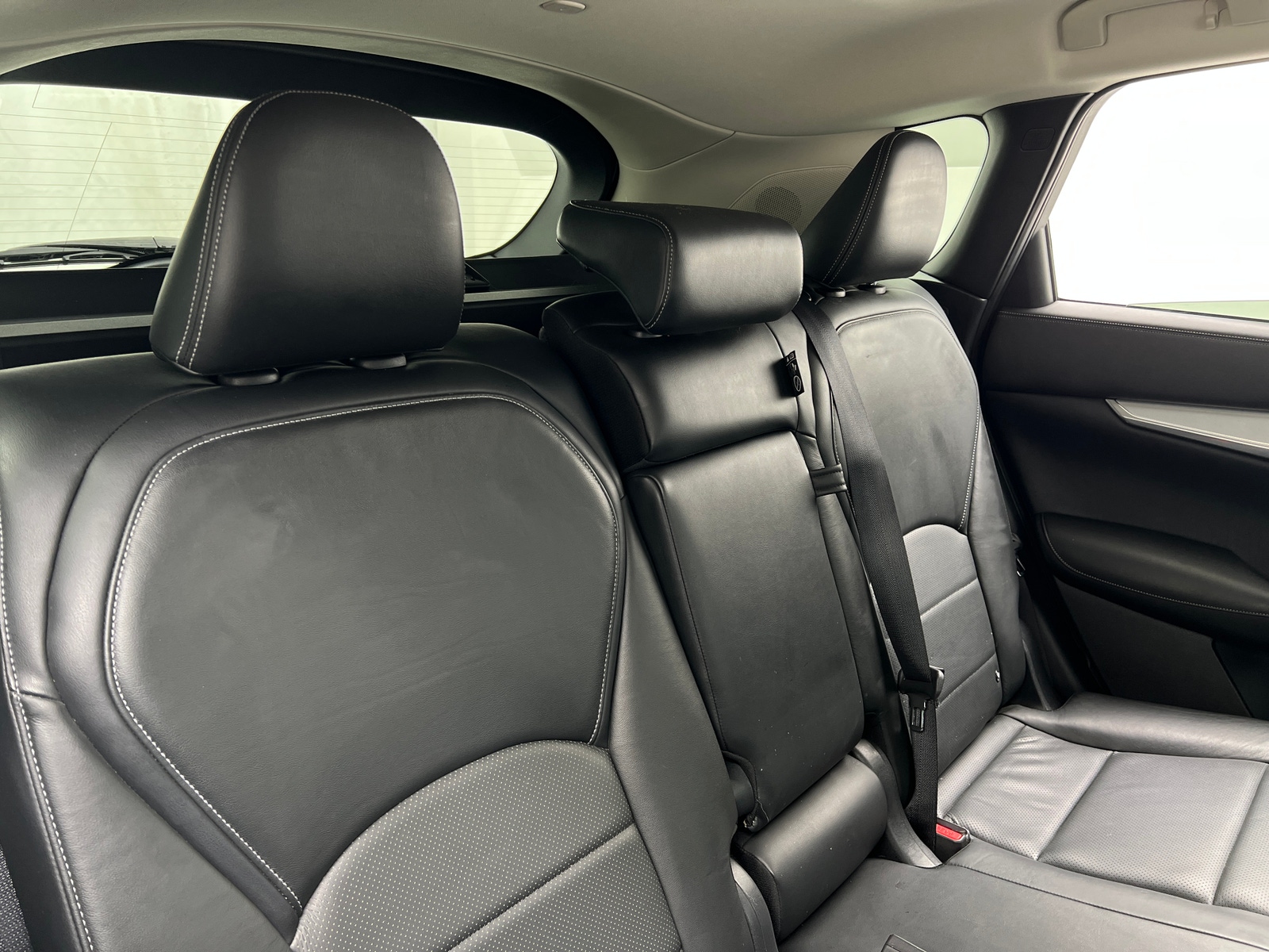 Thumbnail: 2019 INFINITI QX50 - 5
