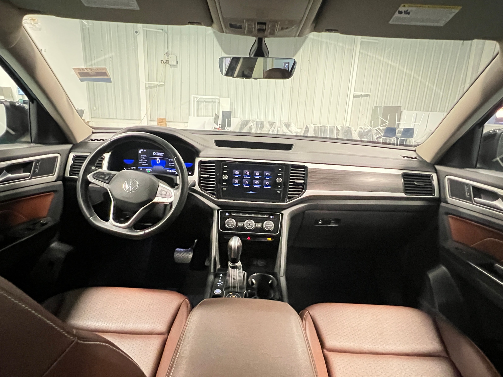 Thumbnail: 2022 Volkswagen Atlas - 2