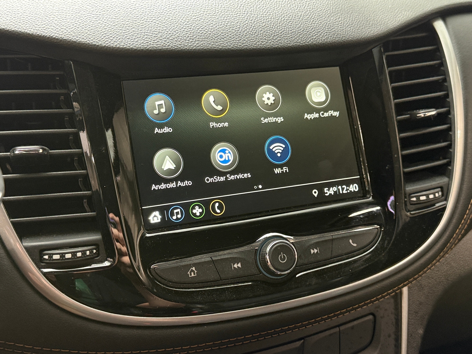 Thumbnail: 2019 Chevrolet Trax - 4