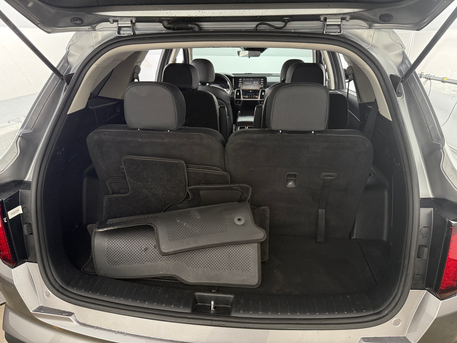 Thumbnail: 2021 Kia Sorento - 6