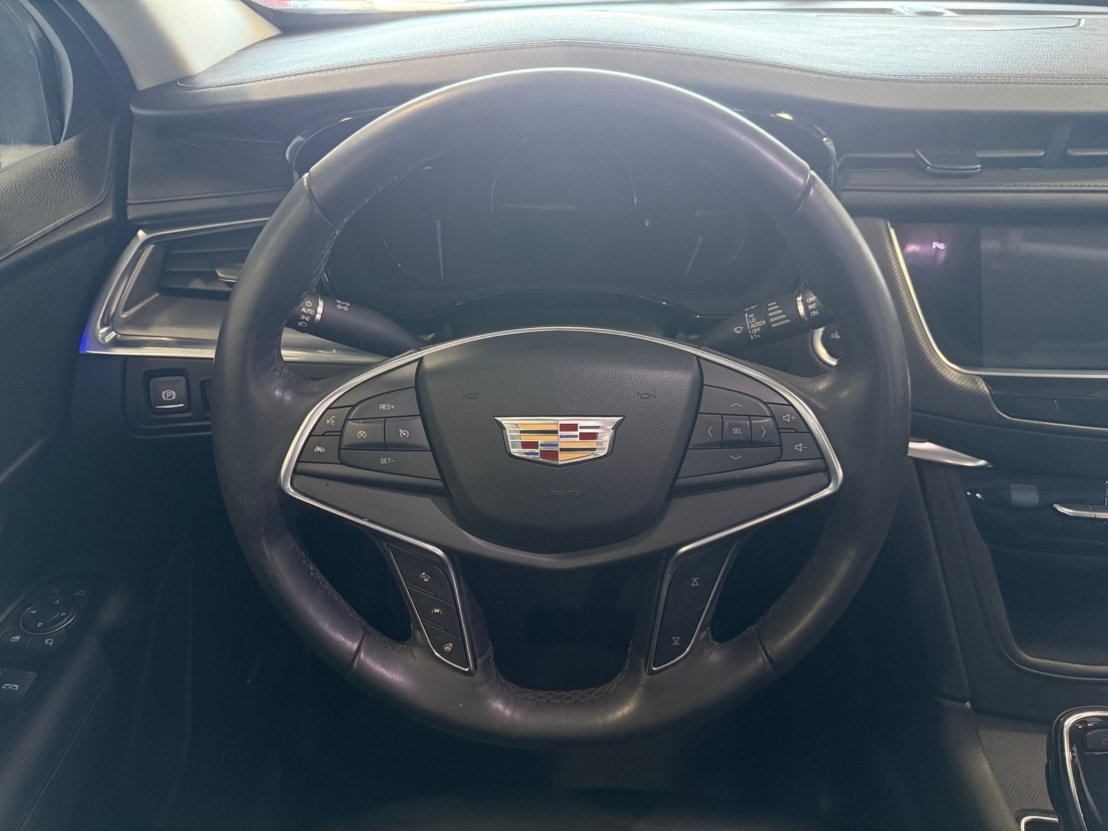 Thumbnail: 2019 Cadillac XT5 - 4
