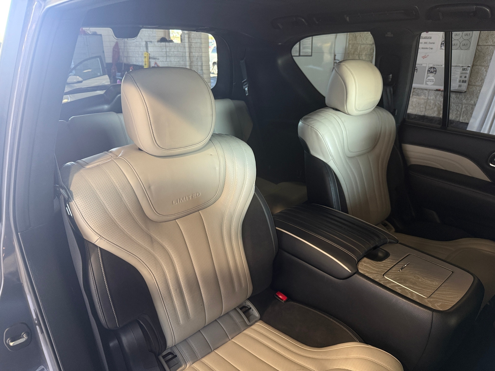 Thumbnail: 2019 INFINITI QX80 - 5