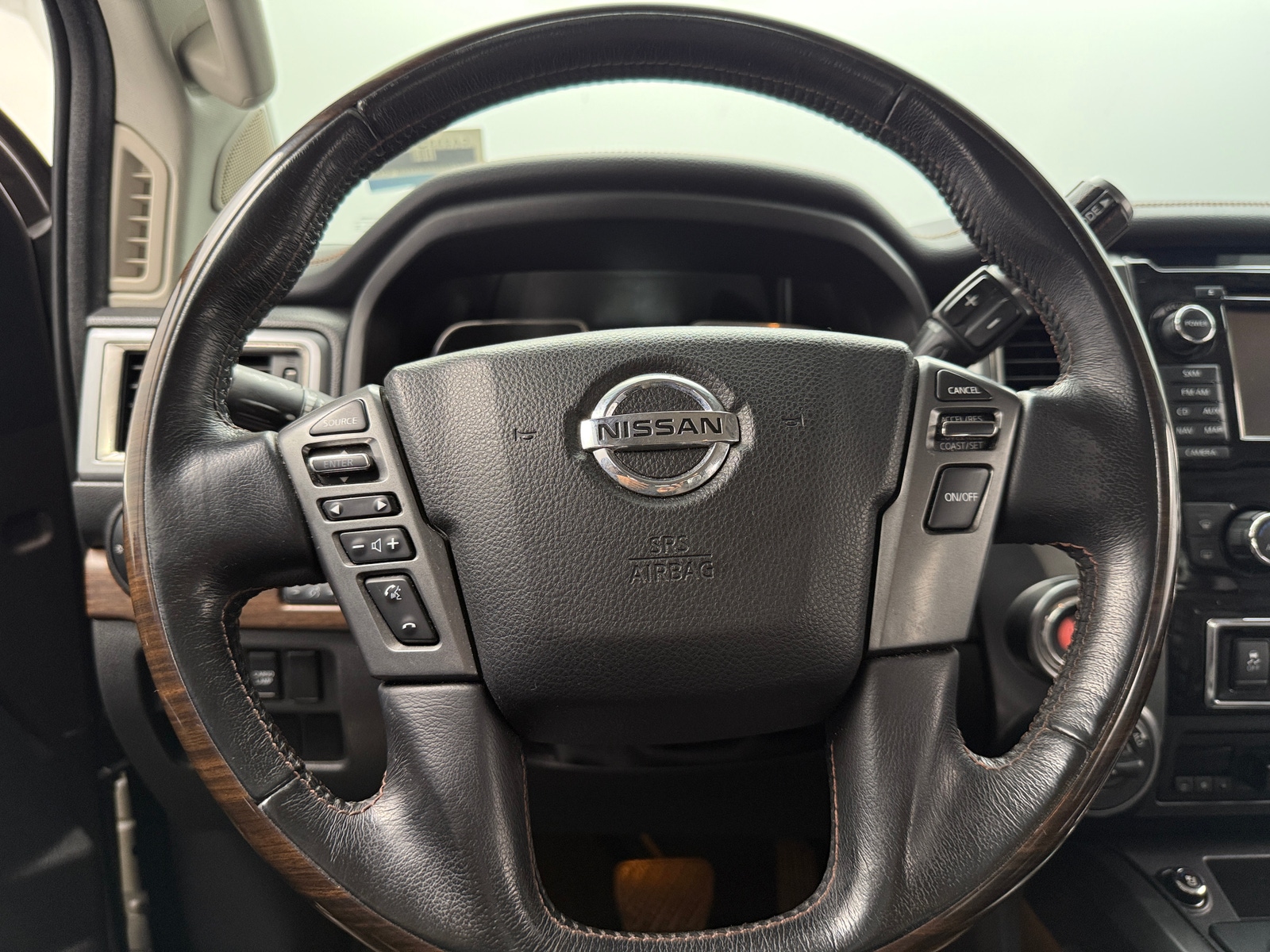 Thumbnail: 2018 Nissan Titan - 4