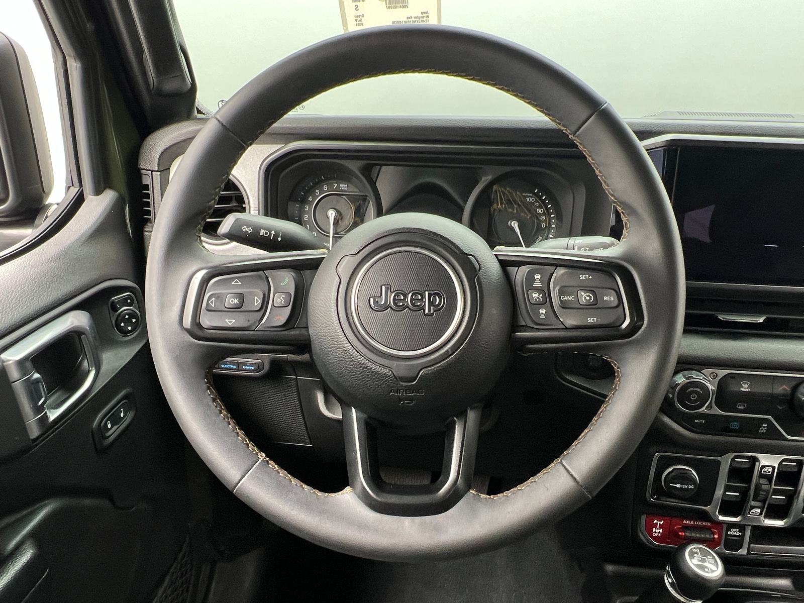 Thumbnail: 2024 Jeep Wrangler - 5