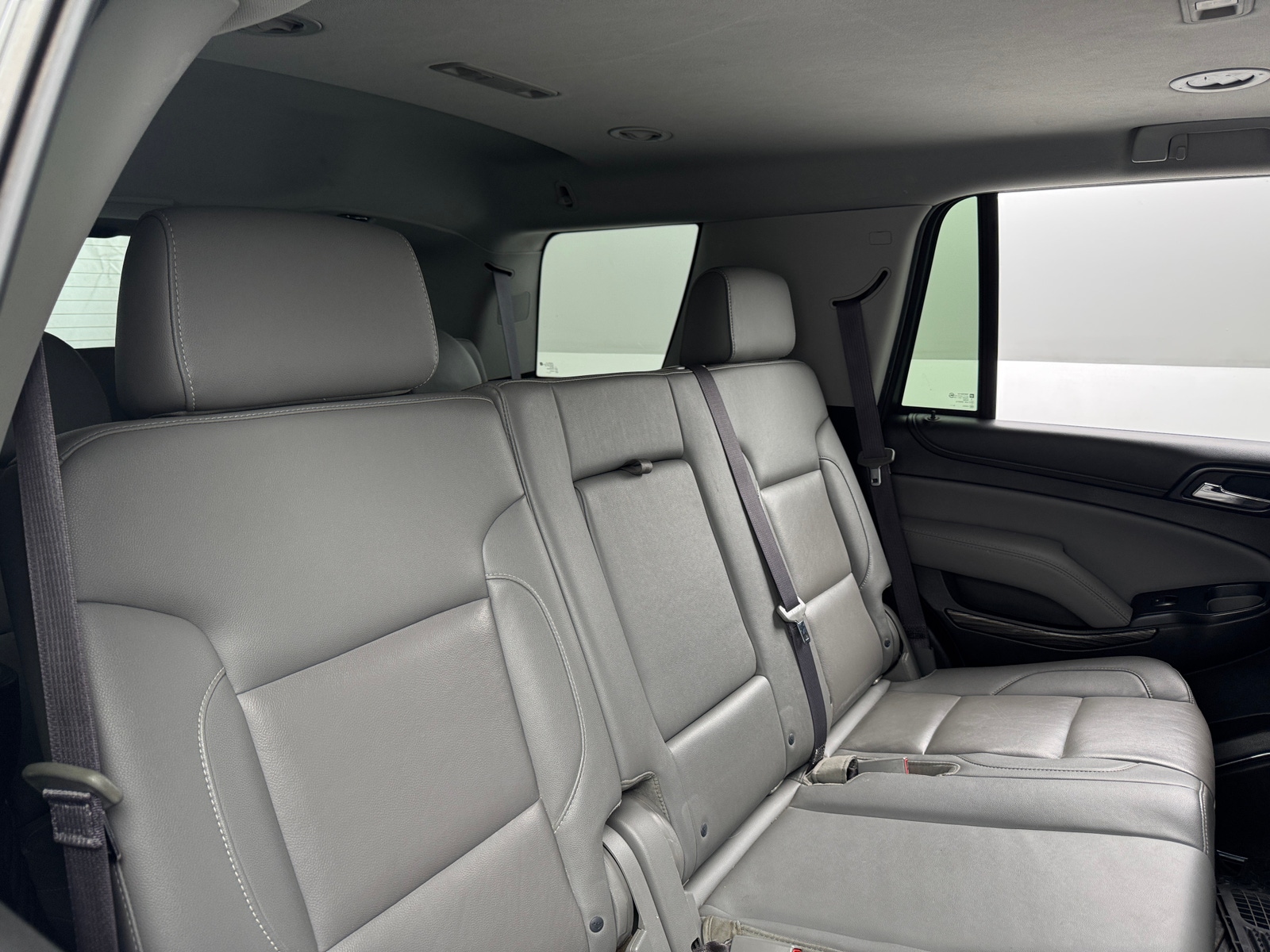 Thumbnail: 2017 Chevrolet Tahoe - 5