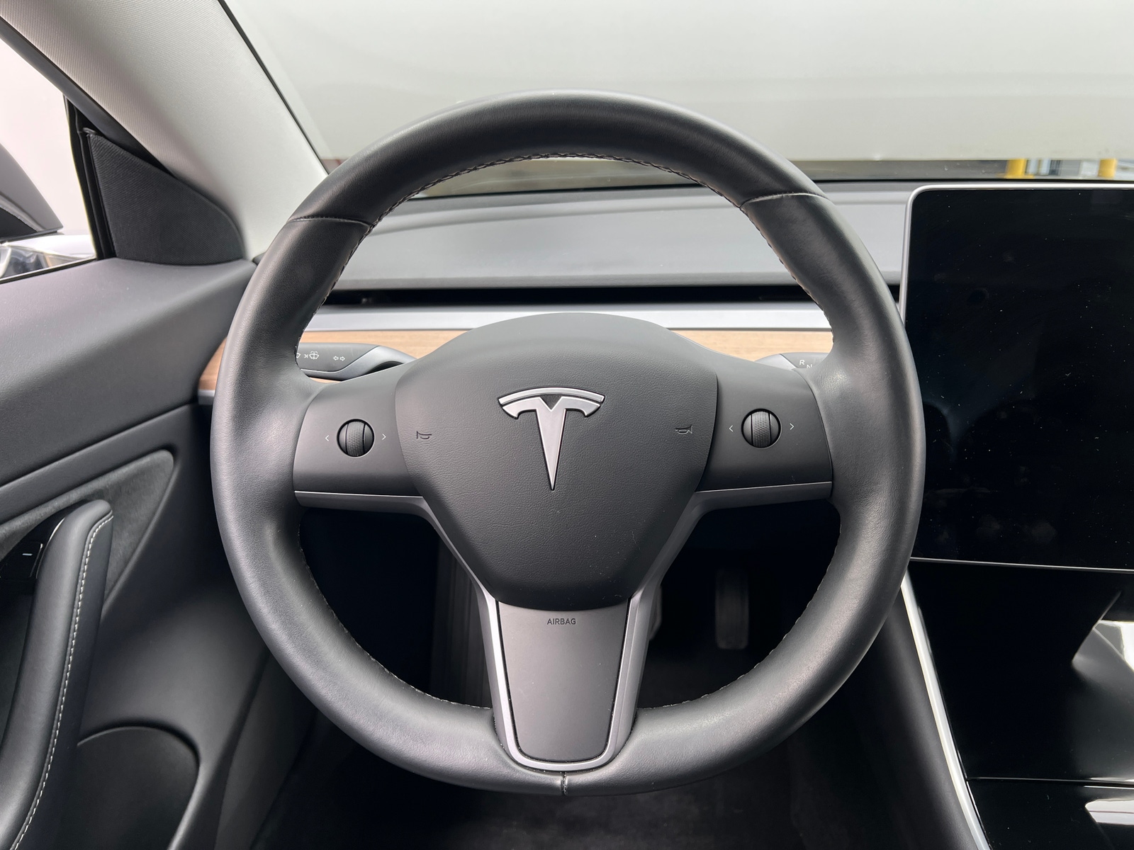 Thumbnail: 2019 Tesla Model 3 - 4