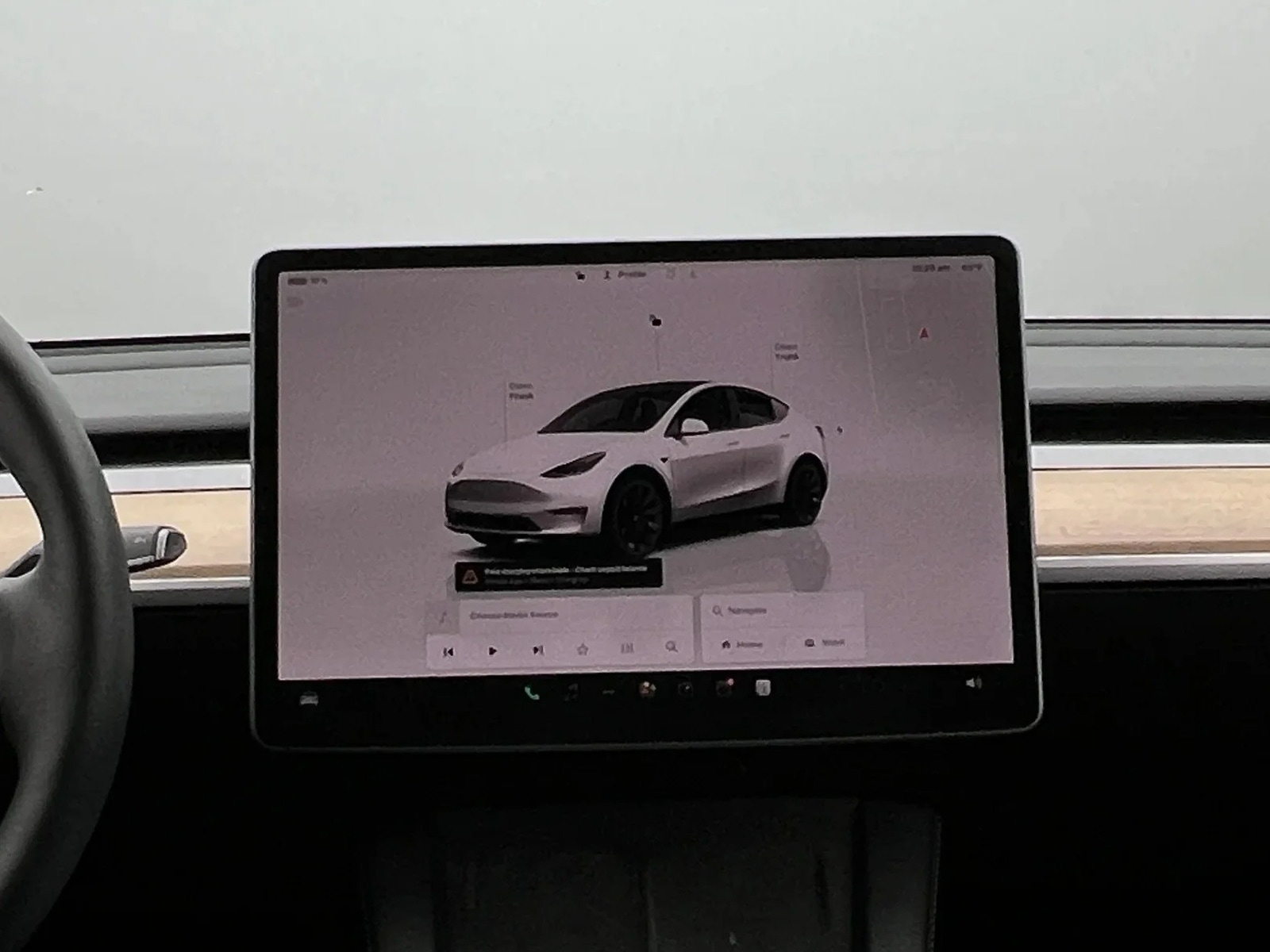 Thumbnail: 2022 Tesla Model Y - 3