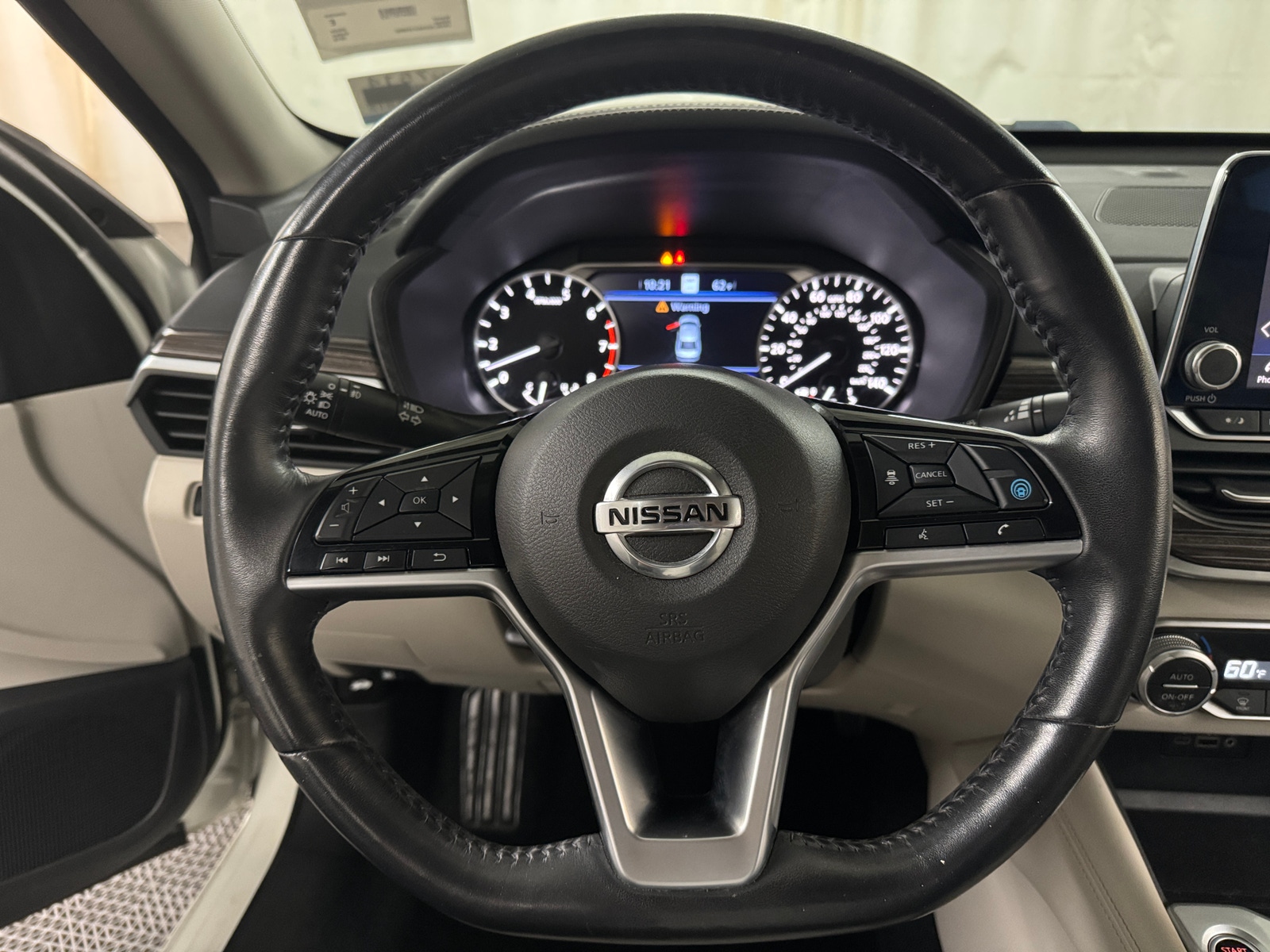 Thumbnail: 2019 Nissan Altima - 4