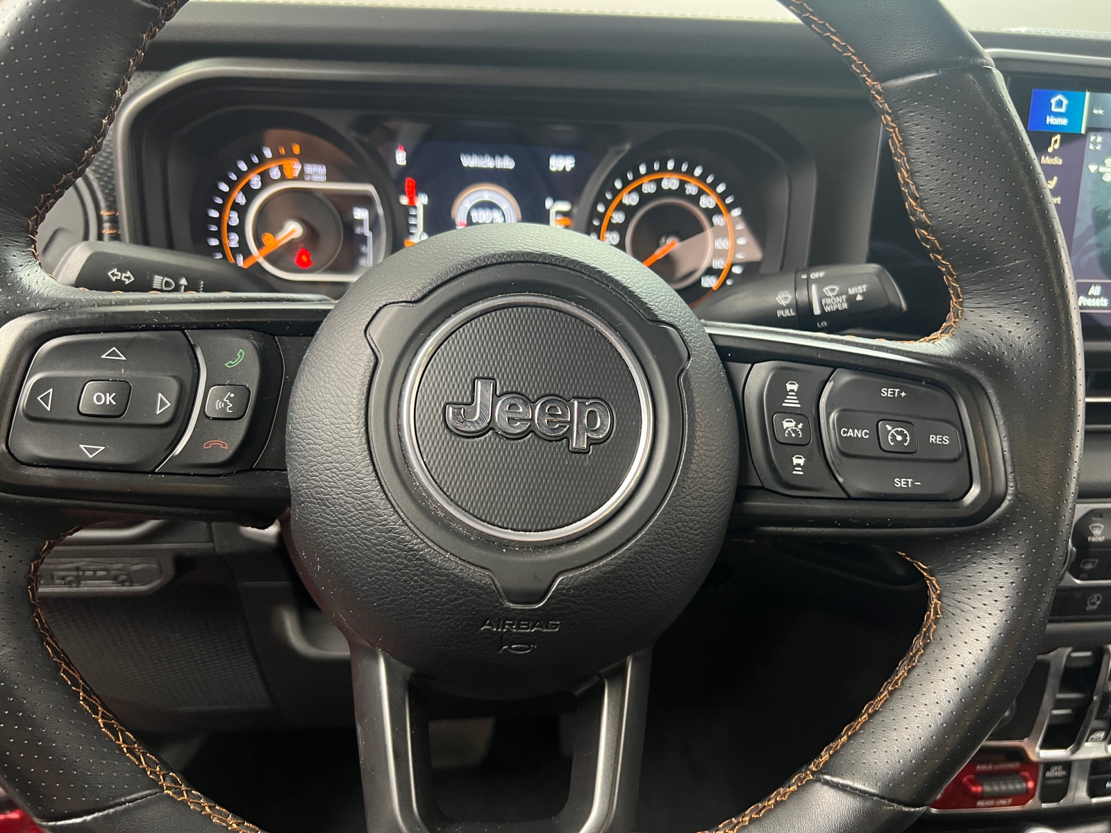 Thumbnail: 2024 Jeep Gladiator - 5