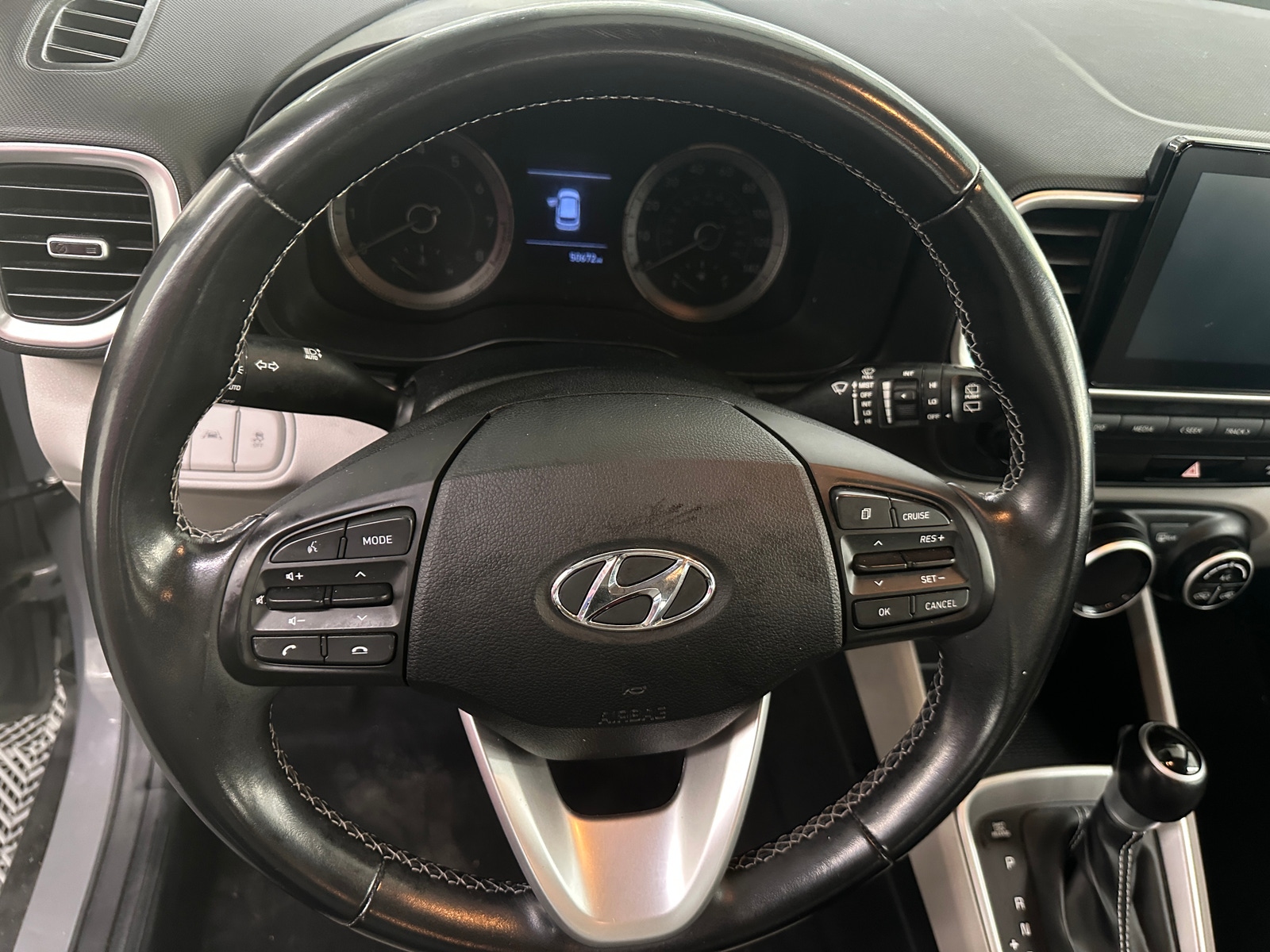 Thumbnail: 2022 Hyundai Venue - 5