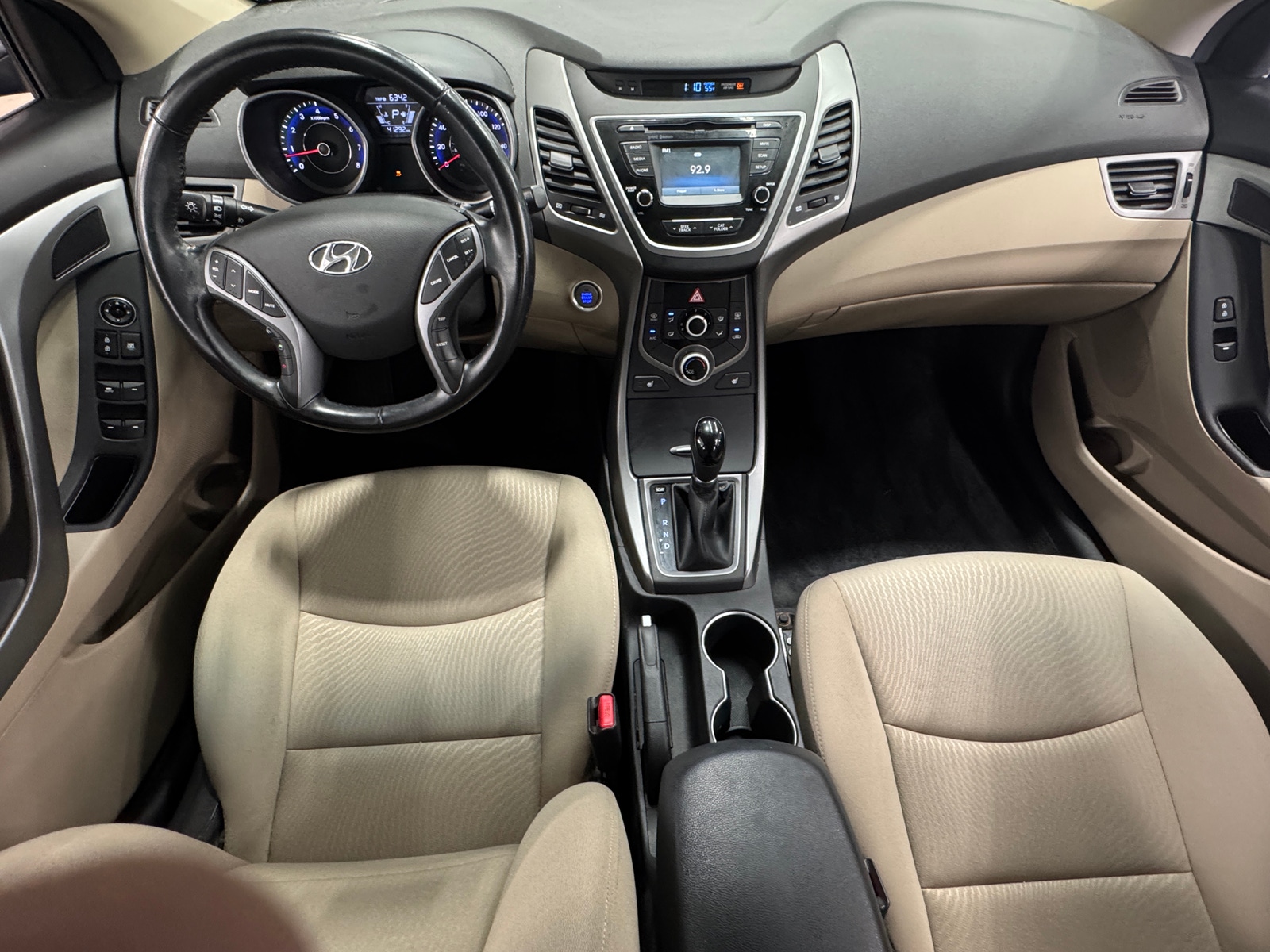 Thumbnail: 2016 Hyundai Elantra - 3
