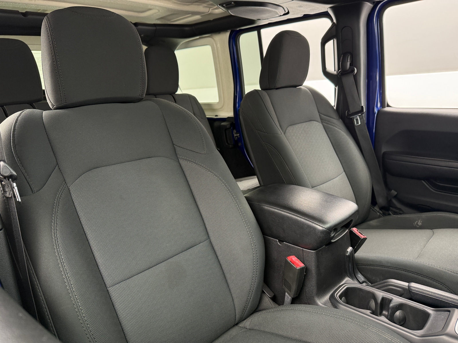 Thumbnail: 2019 Jeep Wrangler - 2