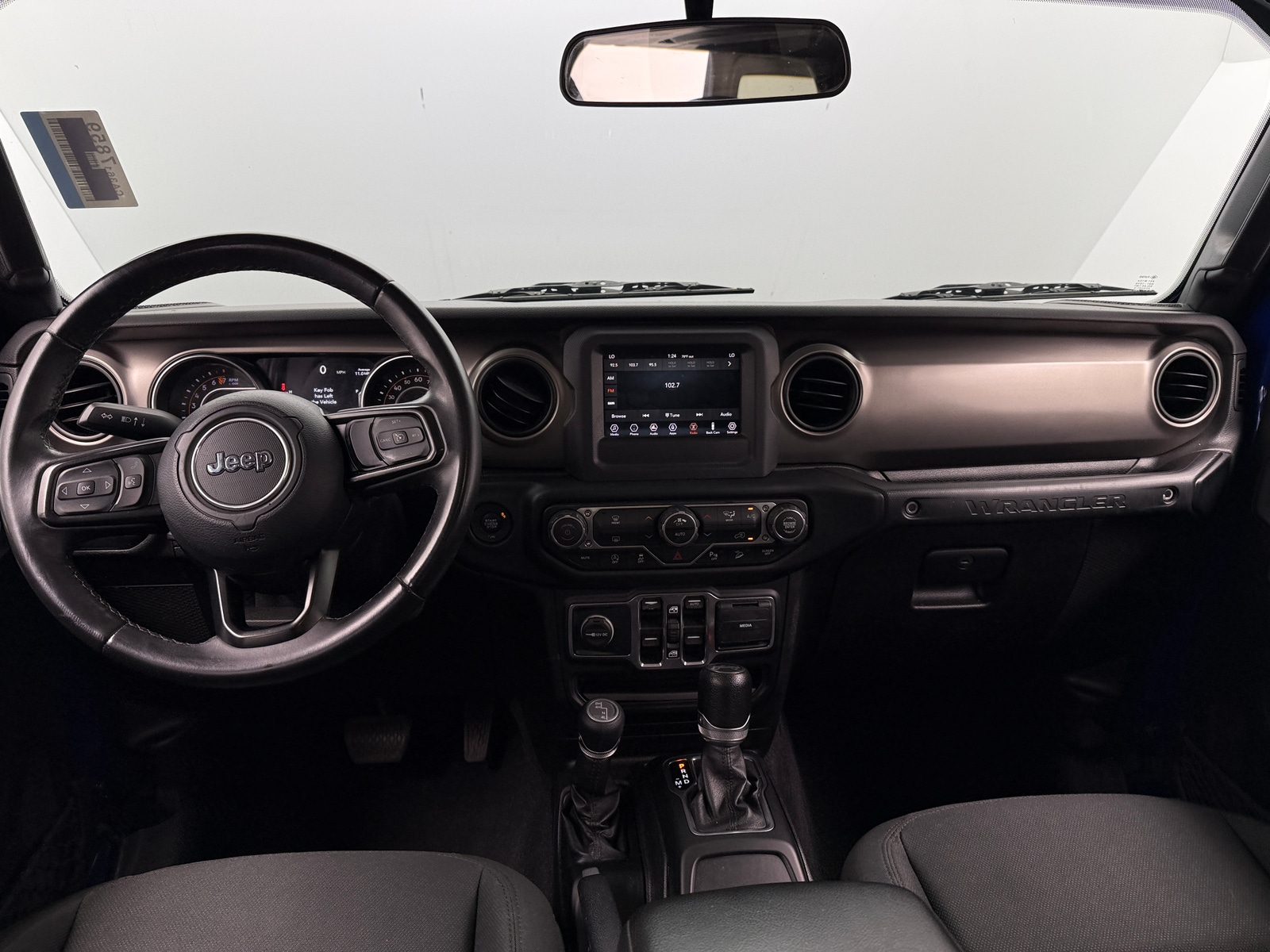 Thumbnail: 2019 Jeep Wrangler - 3