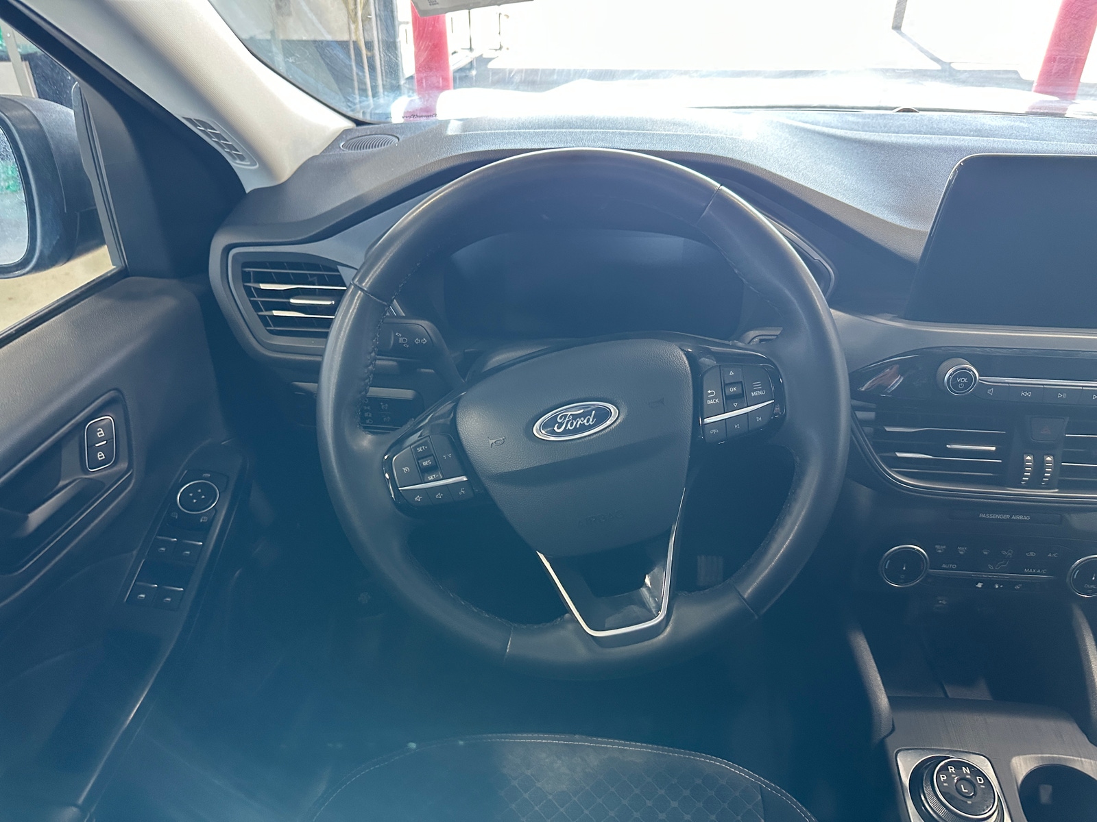 Thumbnail: 2023 Ford Escape - 5