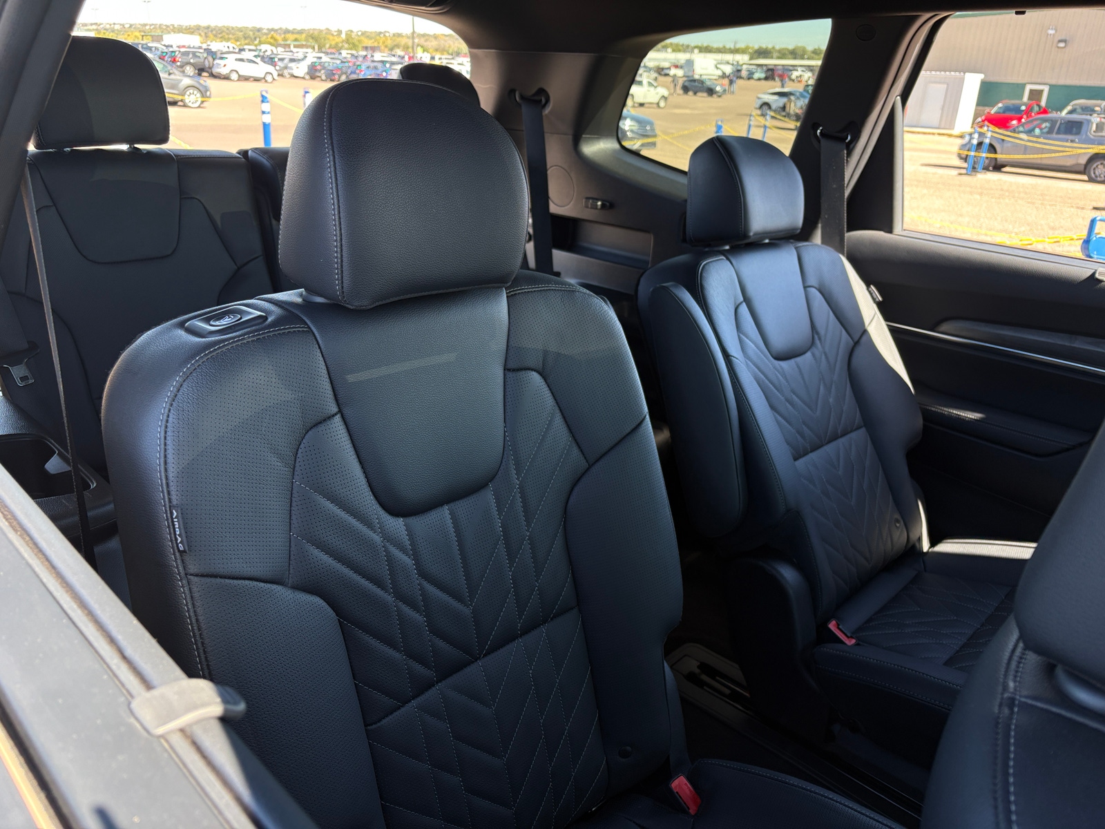 Thumbnail: 2023 Kia Telluride - 5