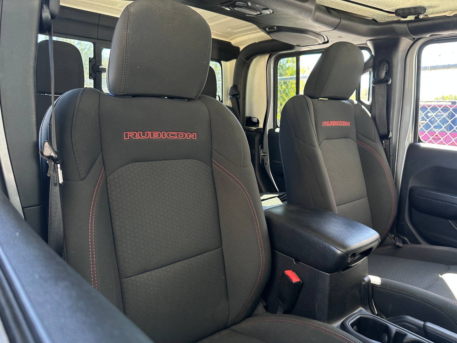 Thumbnail: 2020 Jeep Gladiator - 2