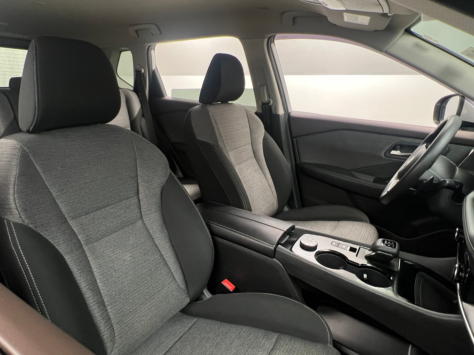 Thumbnail: 2023 Nissan Rogue - 2
