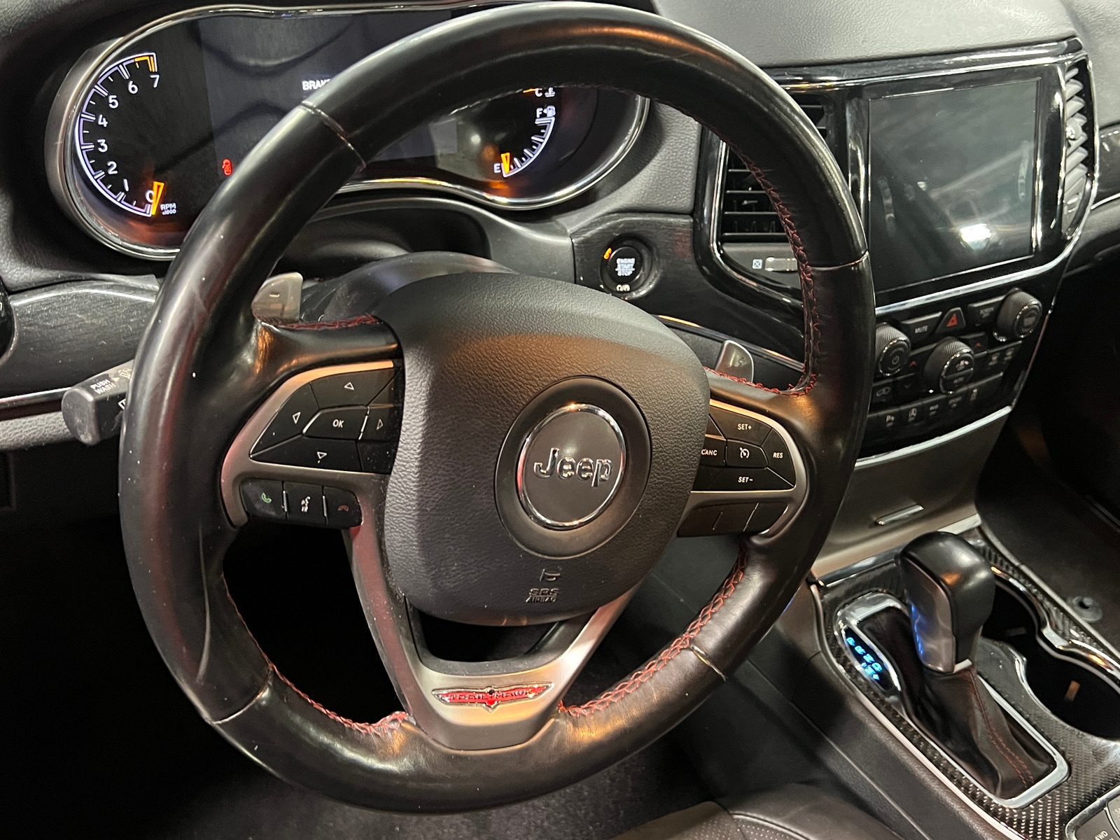 Thumbnail: 2020 Jeep Grand Cherokee - 4