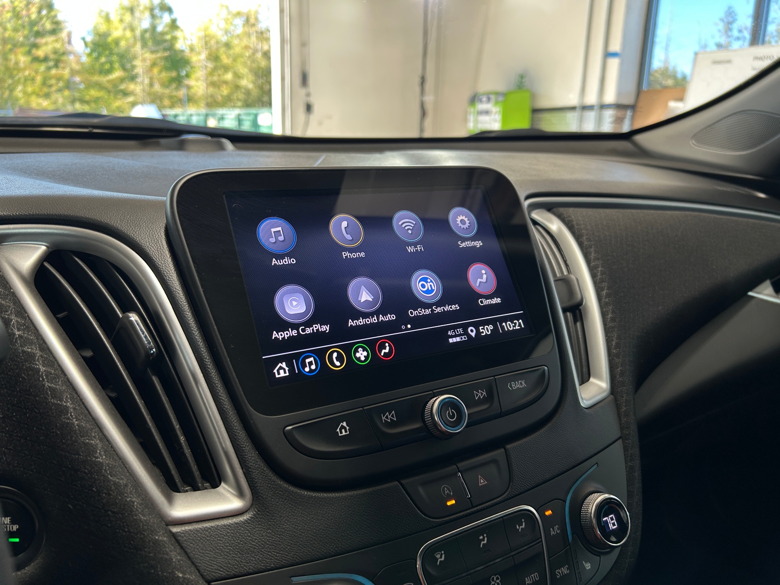 Thumbnail: 2024 Chevrolet Malibu - 4