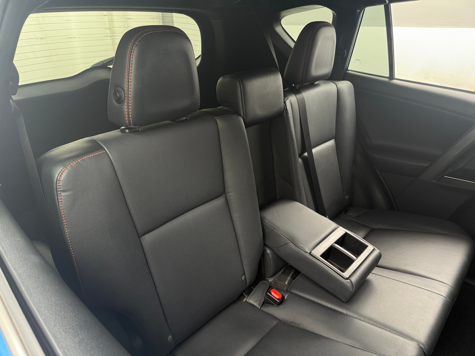Thumbnail: 2018 Toyota RAV4 - 5
